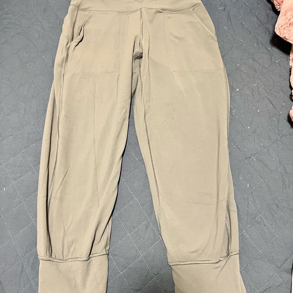 LULULEMON ALIGN CROPPED JOGGERS